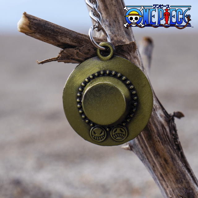Porte-clés One Piece - Chapeaux